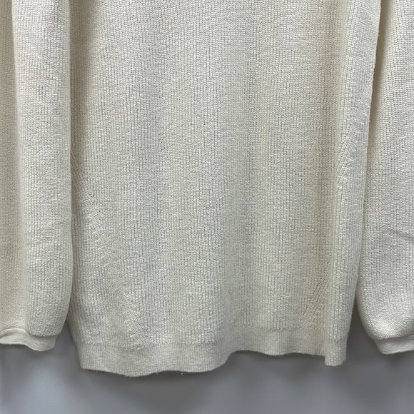 NWT Ann Taylor LOFT Ribbed Knit Puff Sleeve Crewneck Sweater Cream Medium - Picture 3 of 8